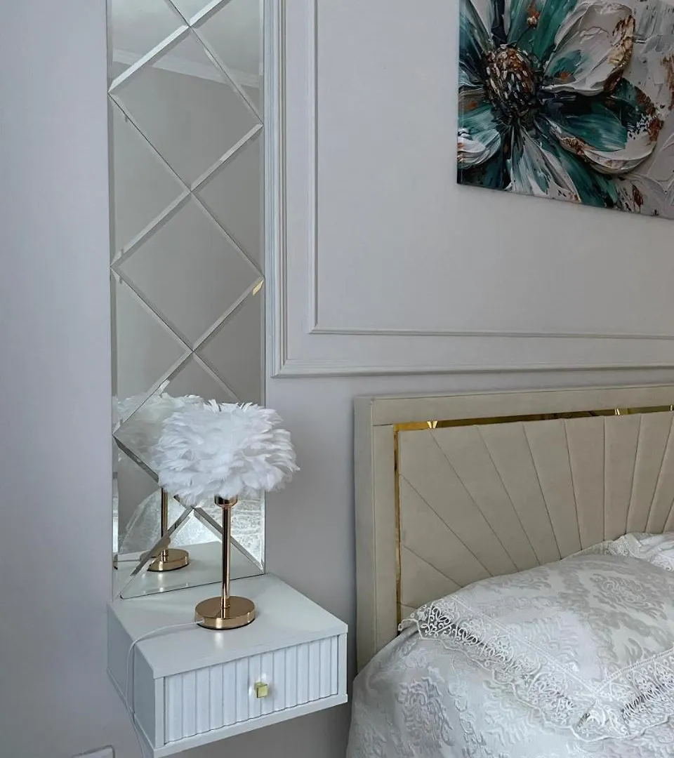 Apartment 33 Αστάνα